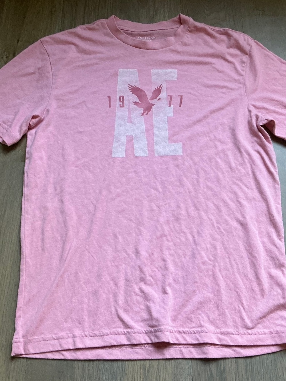 American eagle logo graphic shirt